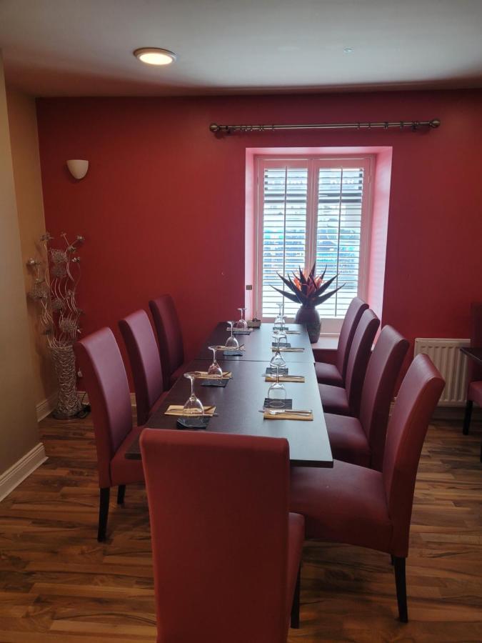 O'Connors Bar Restaurant And Guesthouse Dromore  Экстерьер фото